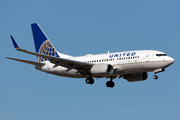 United Airlines Boeing 737-724 (N33714) at  Dallas/Ft. Worth - International, United States