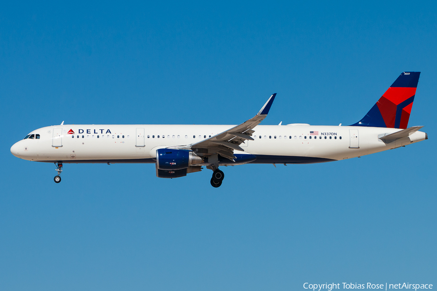 Delta Air Lines Airbus A321-211 (N337DN) | Photo 337020
