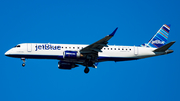JetBlue Airways Embraer ERJ-190AR (ERJ-190-100IGW) (N337JB) at  New York - John F. Kennedy International, United States