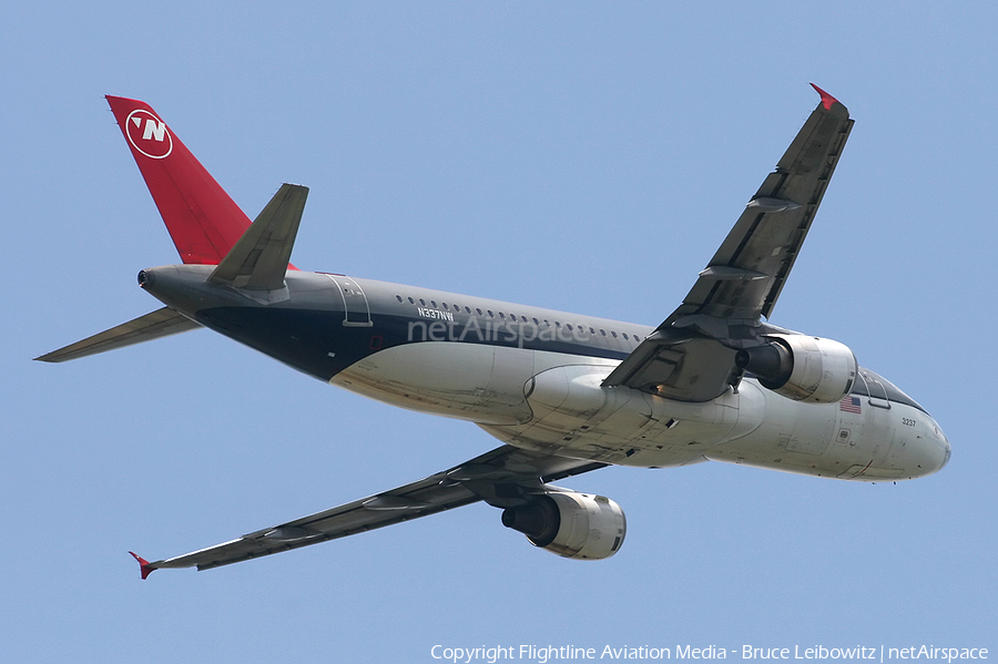 Northwest Airlines Airbus A320-212 (N337NW) | Photo 177286