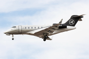 Jet Edge International Bombardier BD-100-1A10 Challenger 300 (N338JE) at  Phoenix - Sky Harbor, United States