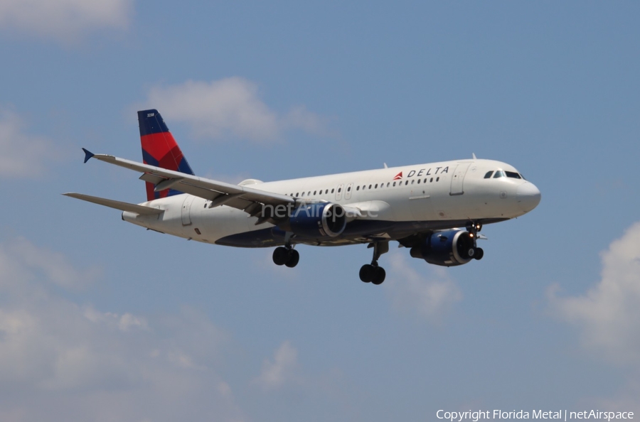 Delta Air Lines Airbus A320-212 (N338NW) | Photo 621234