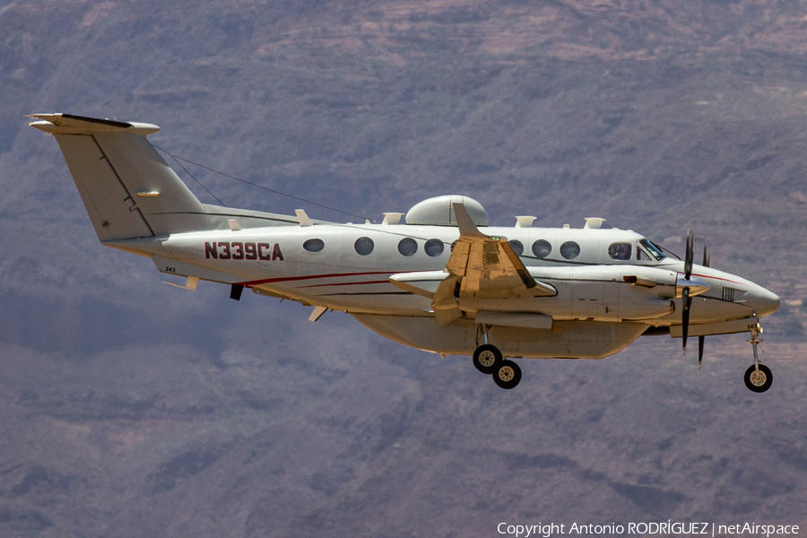 (Private) Beech King Air 350 (N339CA) | Photo 398782