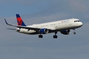 Delta Air Lines Airbus A321-211 (N339DN) at  Miami - International, United States