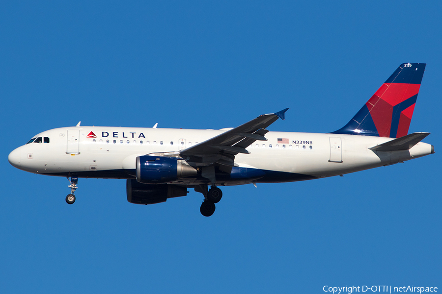 Delta Air Lines Airbus A319-114 (N339NB) | Photo 220041