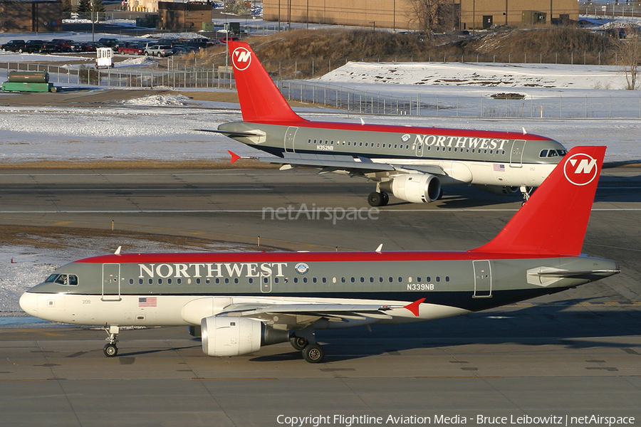 Northwest Airlines Airbus A319-114 (N339NB) | Photo 142415
