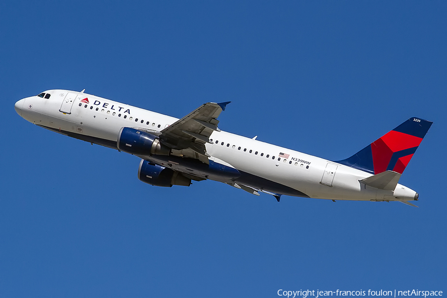 Delta Air Lines Airbus A320-212 (N339NW) | Photo 153760