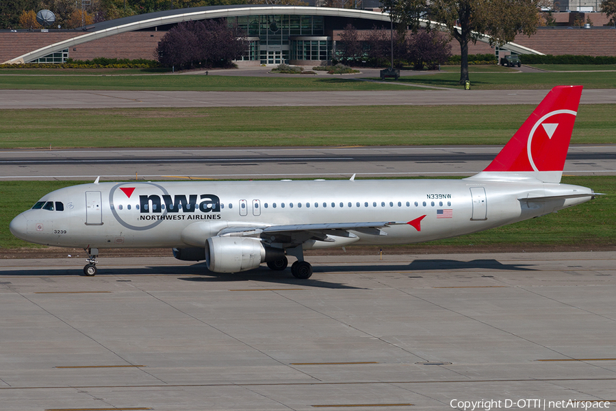 Northwest Airlines Airbus A320-212 (N339NW) | Photo 191229