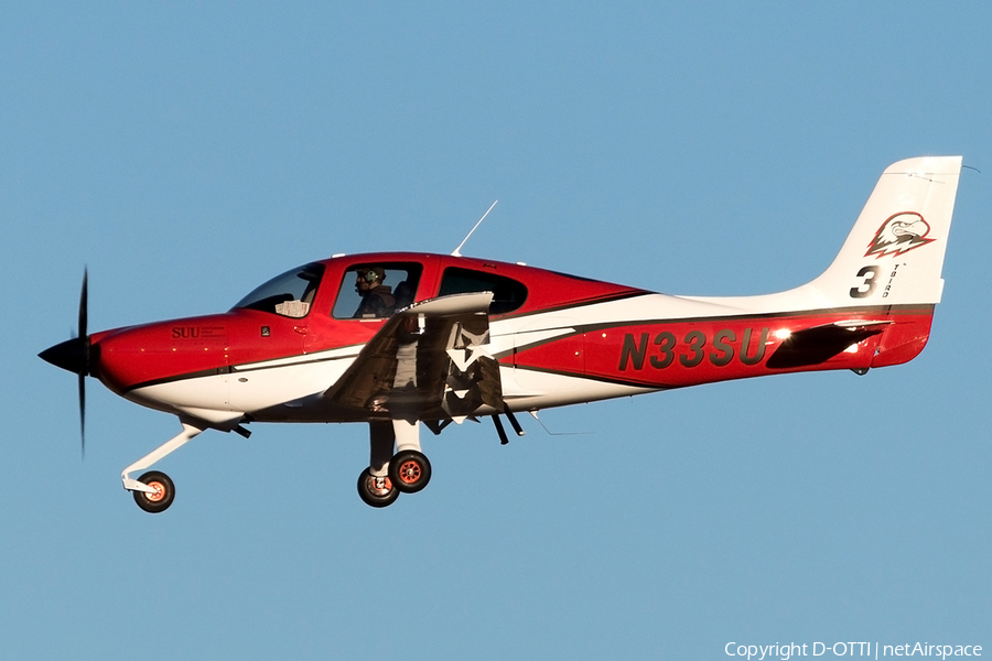 (Private) Cirrus SR20 G6 (N33SU) | Photo 199776