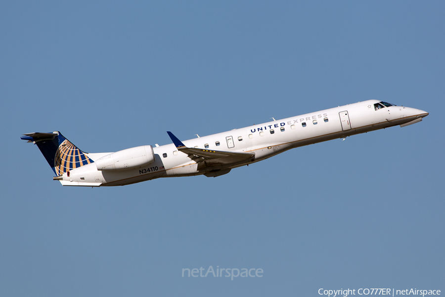 United Express (ExpressJet Airlines) Embraer ERJ-145XR (N34110) | Photo 48260