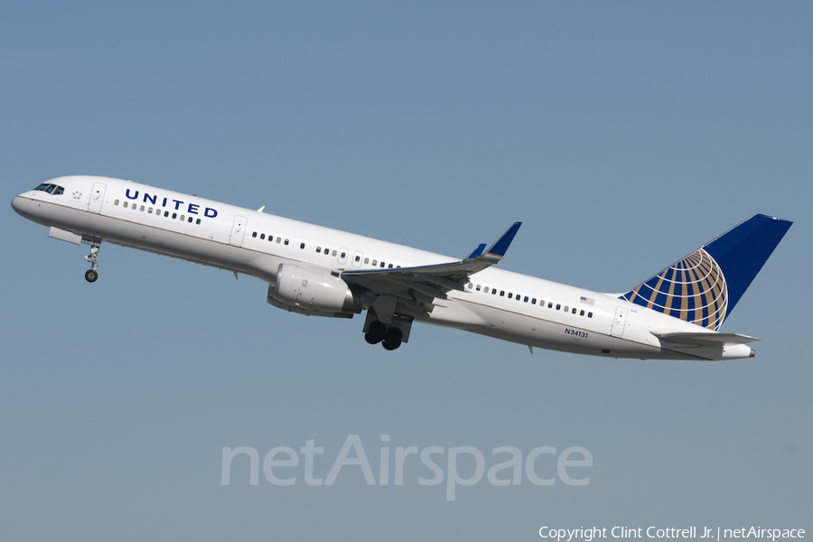 United Airlines Boeing 757-224 (N34131) | Photo 41922