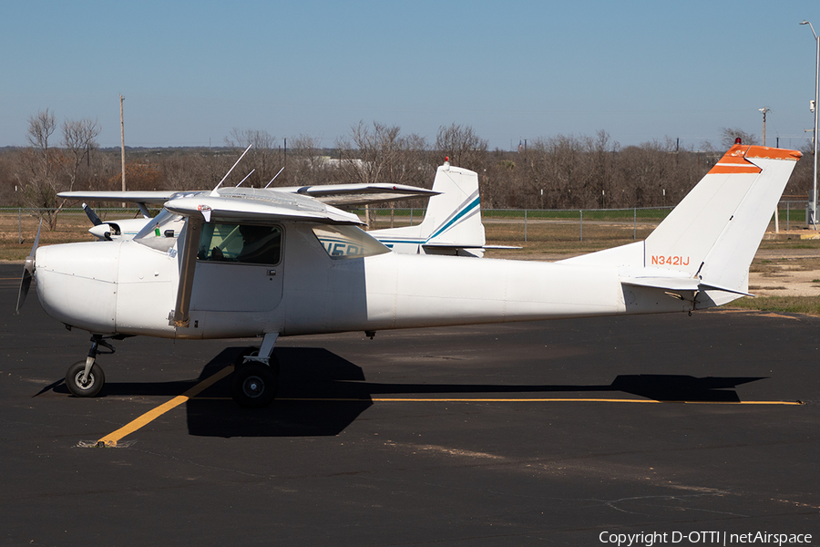 (Private) Cessna 150G (N3421J) | Photo 668171