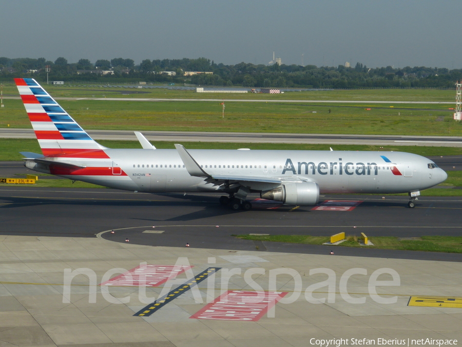 American Airlines Boeing 767-323(ER) (N342AN) | Photo 419272