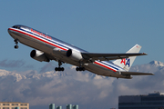 American Airlines Boeing 767-323(ER) (N342AN) at  Los Angeles - International, United States