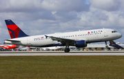 Delta Air Lines Airbus A320-212 (N342NW) at  Miami - International, United States