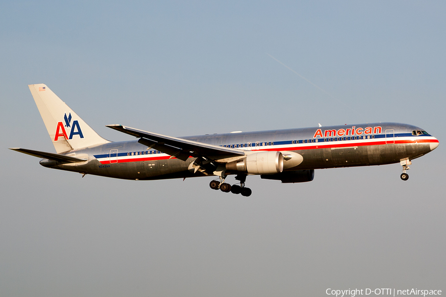 American Airlines Boeing 767-323(ER) (N343AN) | Photo 199690