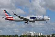 American Airlines Boeing 767-323(ER) (N343AN) at  Miami - International, United States