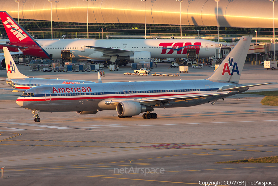 American Airlines Boeing 767-323(ER) (N344AN) | Photo 14000