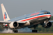 American Airlines Boeing 767-323(ER) (N345AN) at  Manchester - International (Ringway), United Kingdom