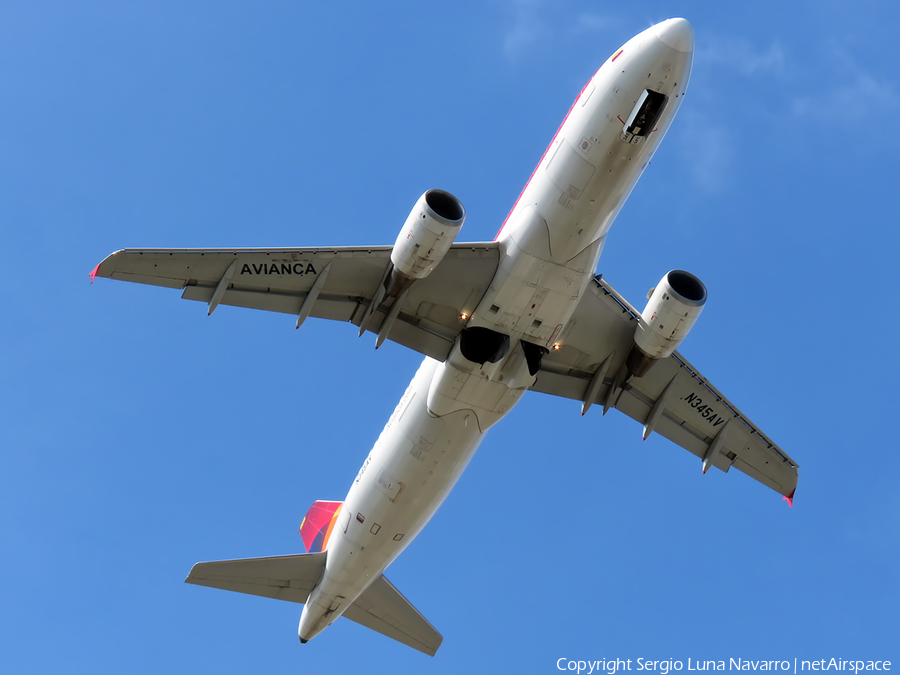 Avianca Airbus A320-214 (N345AV) | Photo 269114