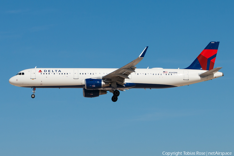 Delta Air Lines Airbus A321-211 (N345DN) | Photo 295445