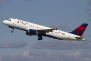 Delta Air Lines Airbus A320-212 (N345NW) at  Los Angeles - International, United States