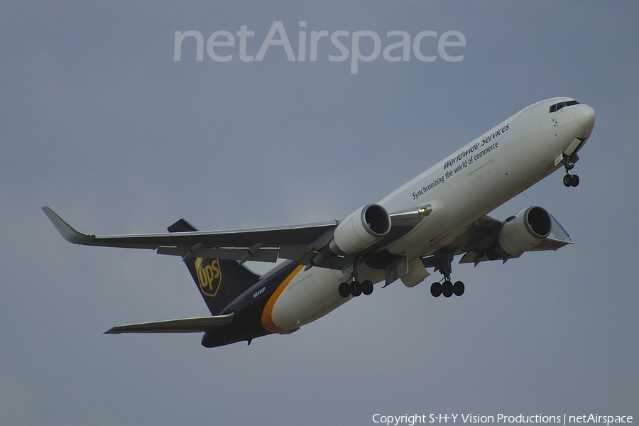 United Parcel Service Boeing 767-34AF(ER) (N345UP) | Photo 49013