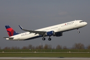 Delta Air Lines Airbus A321-211 (N346DN) at  Hamburg - Finkenwerder, Germany