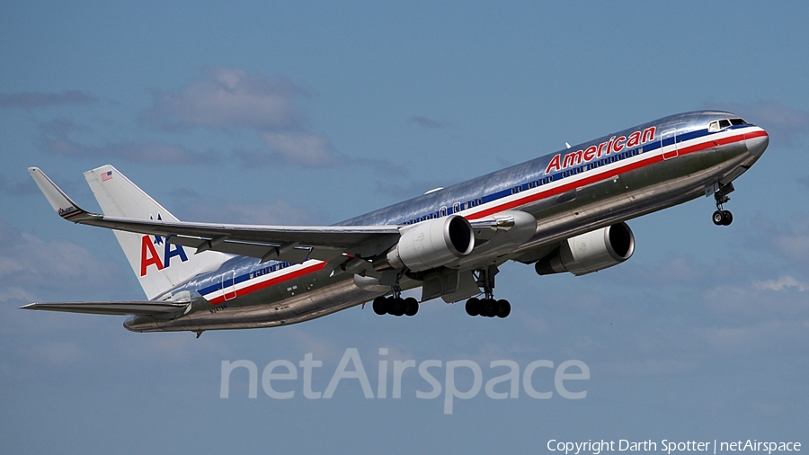 American Airlines Boeing 767-323(ER) (N347AN) | Photo 210925