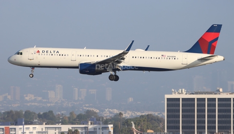 Delta Air Lines Airbus A321-211 (N348DN) at  Los Angeles - International, United States