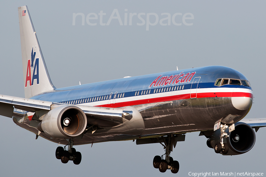 American Airlines Boeing 767-323(ER) (N350AN) | Photo 9180