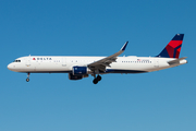 Delta Air Lines Airbus A321-211 (N350DN) at  Las Vegas - Harry Reid International, United States