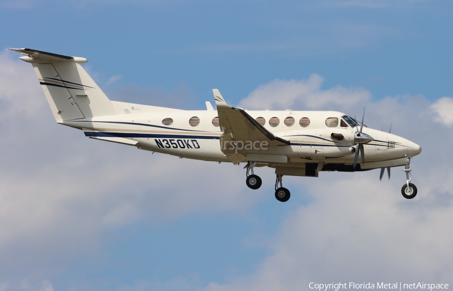 Southern Cross Aero Beech King Air 350 (N350KD) | Photo 580343