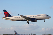 Delta Air Lines Airbus A320-211 (N350NA) at  Miami - International, United States