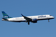 JetBlue Airways Embraer ERJ-190AR (ERJ-190-100IGW) (N351JB) at  New York - John F. Kennedy International, United States