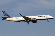 JetBlue Airways Embraer ERJ-190AR (ERJ-190-100IGW) (N351JB) at  New York - John F. Kennedy International, United States