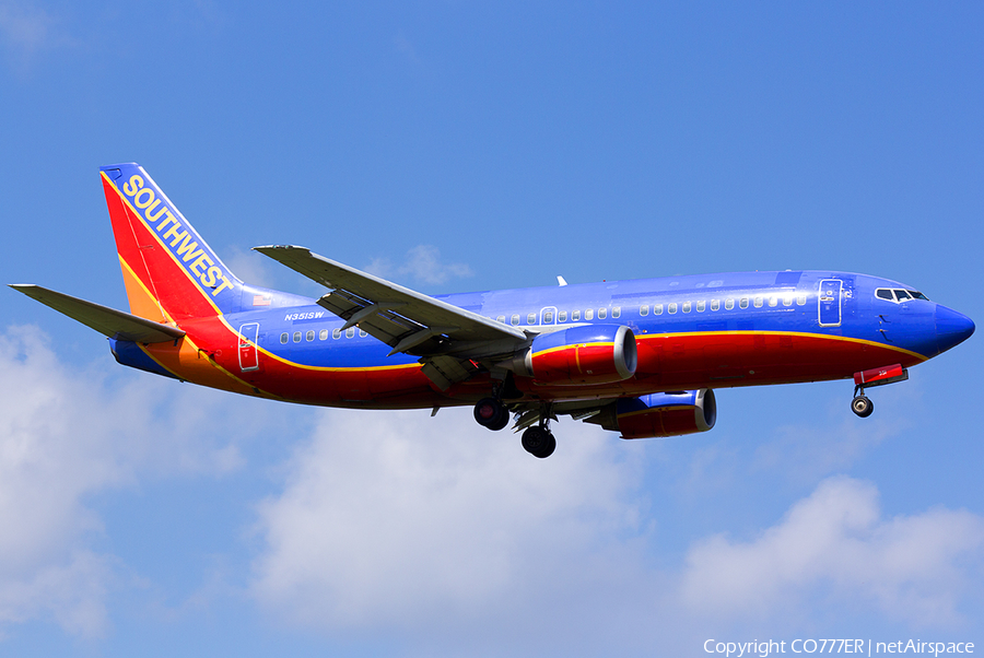 Southwest Airlines Boeing 737-3H4 (N351SW) | Photo 4045