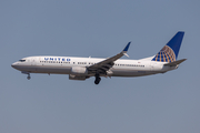 United Airlines Boeing 737-824 (N35204) at  Los Angeles - International, United States