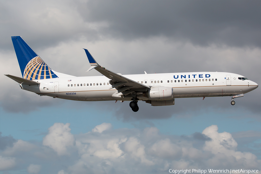 United Airlines Boeing 737-824 (N35236) | Photo 137725