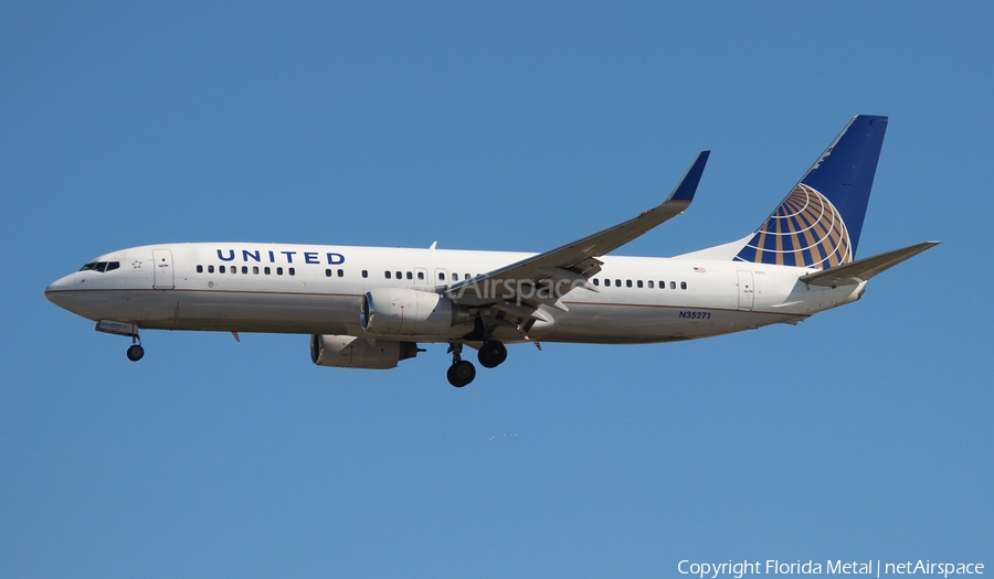United Airlines Boeing 737-824 (N35271) | Photo 380907