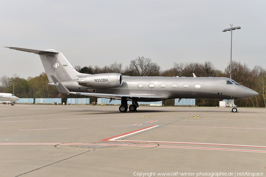 (Private) Gulfstream G-IV SP (N352BH) | Photo 399519