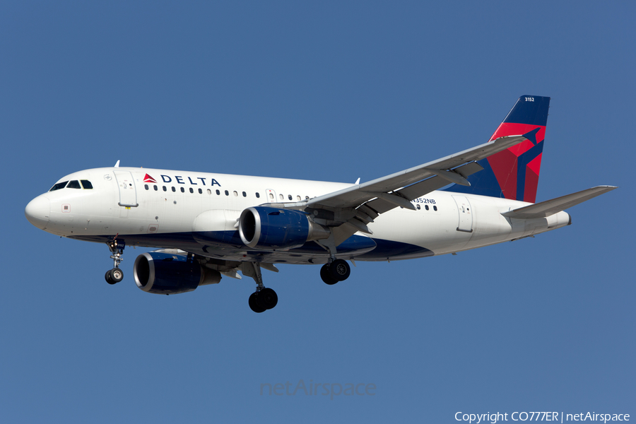 Delta Air Lines Airbus A319-114 (N352NB) | Photo 22874