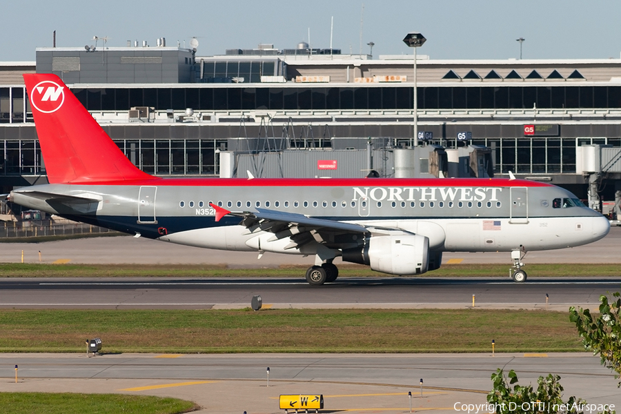 Northwest Airlines Airbus A319-114 (N352NB) | Photo 190561