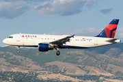 Delta Air Lines Airbus A320-212 (N352NW) at  Salt Lake City - International, United States