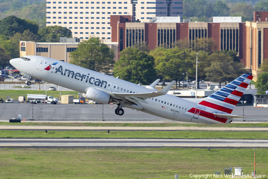 American Airlines Boeing 737-823 (N352PS) | Photo 379219