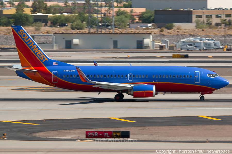 Southwest Airlines Boeing 737-3H4 (N353SW) | Photo 88903