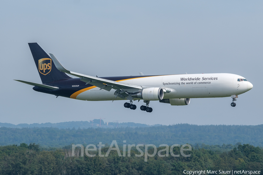 United Parcel Service Boeing 767-34AF(ER) (N353UP) | Photo 586659