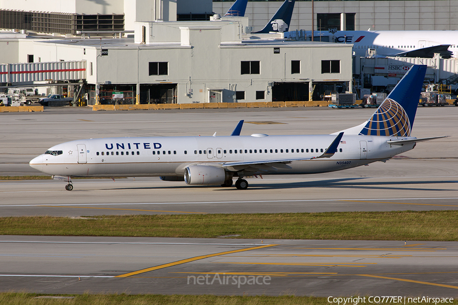 United Airlines Boeing 737-924 (N35407) | Photo 13992