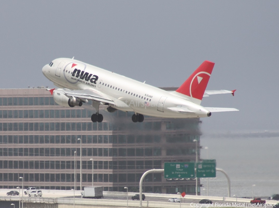 Northwest Airlines Airbus A319-114 (N354NB) | Photo 332293