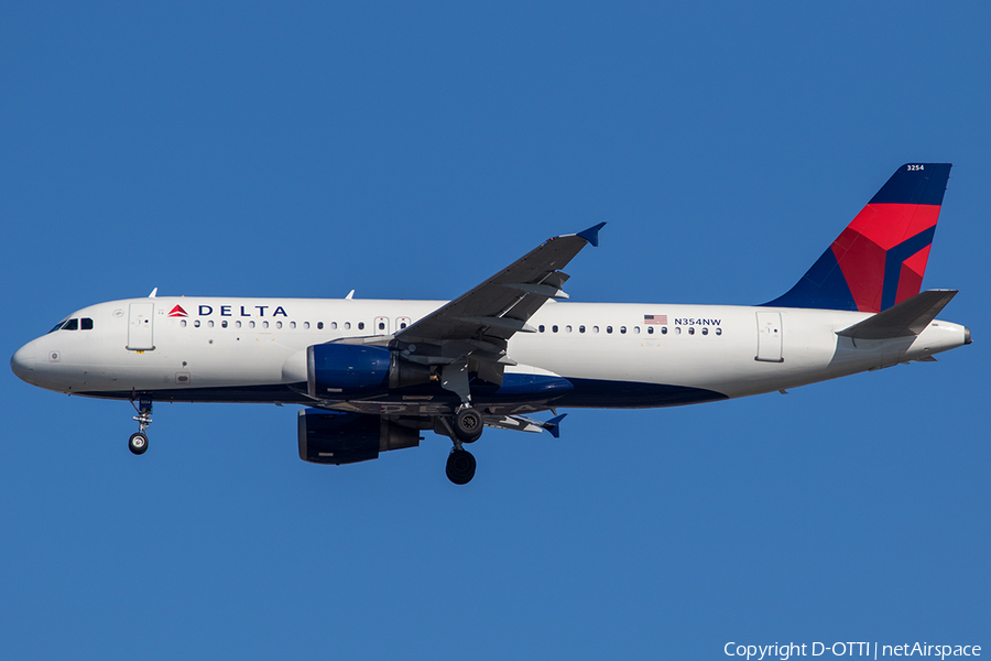 Delta Air Lines Airbus A320-212 (N354NW) | Photo 219067